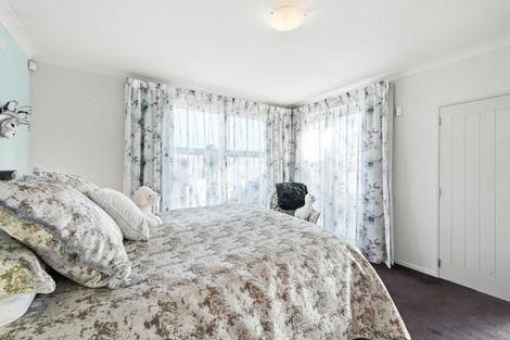 Photo of property in 43 Sycamore Close, Rangiora, 7400