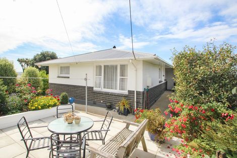 Photo of property in 27 Hull Street, South Hill, Oamaru, 9400
