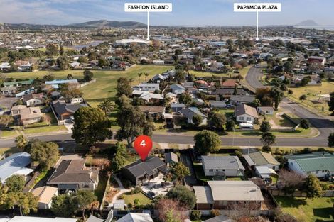 Photo of property in 4 Emerald Place, Papamoa Beach, Papamoa, 3118