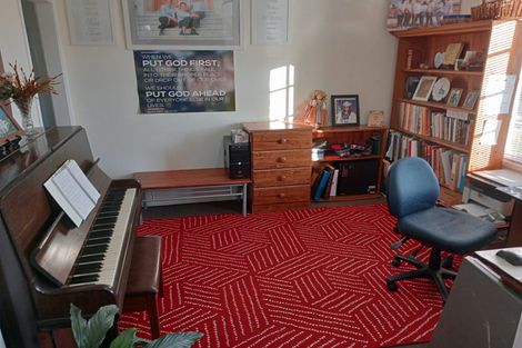 Photo of property in 1 Waimea Place, Tokoroa, 3420