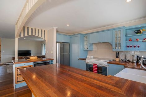 Photo of property in 5 Pipi Dune, Whitianga, 3510