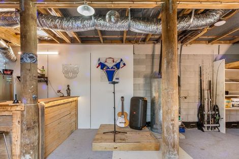 Photo of property in 161 Kimihia Road, Huntly, 3771