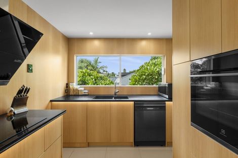 Photo of property in 310b Oceanbeach Road, Mount Maunganui, 3116
