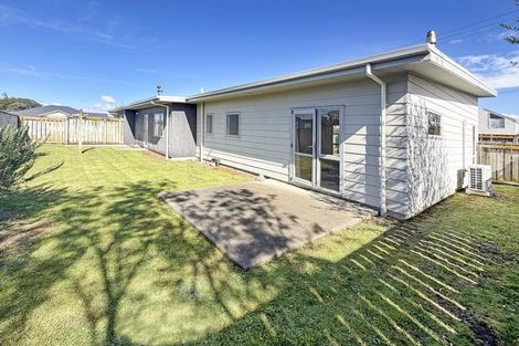 Photo of property in 11a Edinburgh Street, Dannevirke, 4930