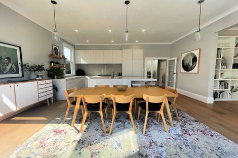 Photo of property in 22 Plunket Street, Kelburn, Wellington, 6012