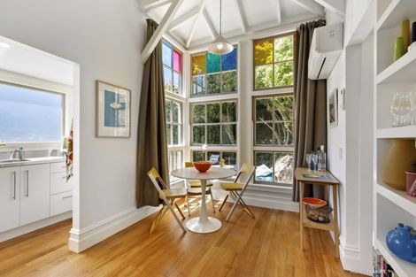 Photo of property in 77 Durham Street, Brooklyn, Wellington, 6021