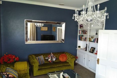 Photo of property in 32 Esther Street, Martinborough, 5711