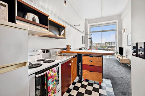 Photo of property in Qba Apartments, 2f/51 Webb Street, Mount Cook, Wellington, 6011