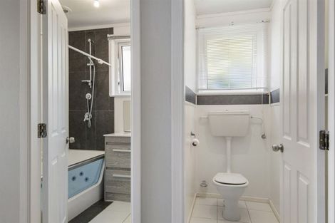 Photo of property in 17 Taurus Crescent, Beach Haven, Auckland, 0626