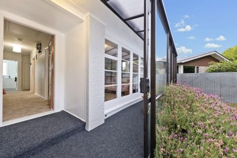 Photo of property in 27 Claridges Road, Casebrook, Christchurch, 8051