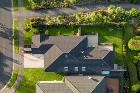 Photo of property in 31 Scoria Close, Pyes Pa, Tauranga, 3112