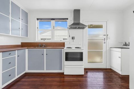 Photo of property in 202a Grove Road, Mayfair, Hastings, 4122