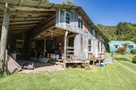 Photo of property in 506 Pakihi Road, Toatoa, Opotiki, 3197