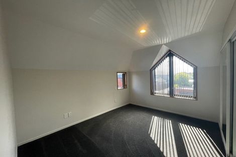 Photo of property in 158c Edgeware Road, Edgeware, Christchurch, 8013