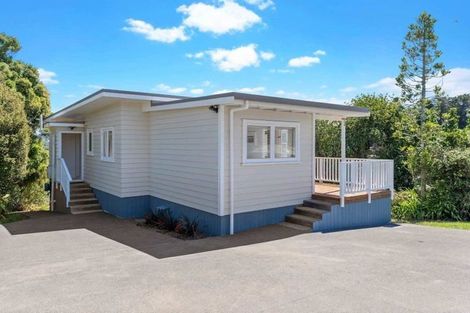 Photo of property in 12 Tindalls Bay Road, Tindalls Beach, Whangaparaoa, 0930