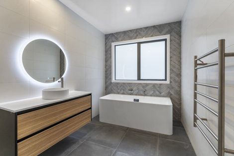 Photo of property in 10 Te Puke Te Ao Way, Otaki, 5512