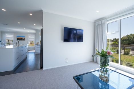 Photo of property in 2 Hallmark Drive, Hope, Richmond, 7020