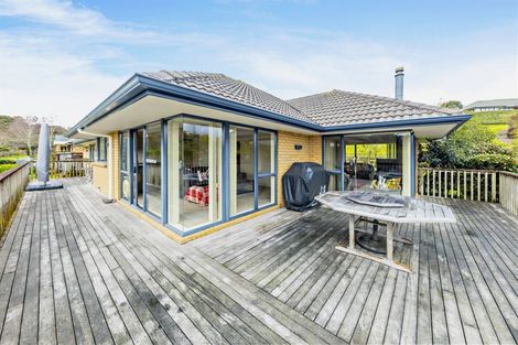 Photo of property in 2 Tanah Merah Drive, Papakura, 2110