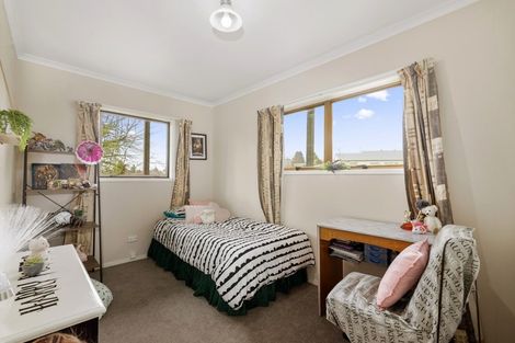 Photo of property in 16 Utuhina Road, Springfield, Rotorua, 3015