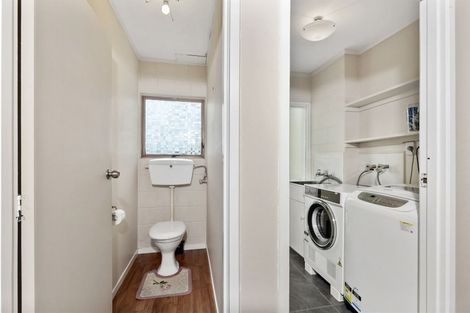 Photo of property in 2/45 Monarch Avenue, Hillcrest, Auckland, 0627