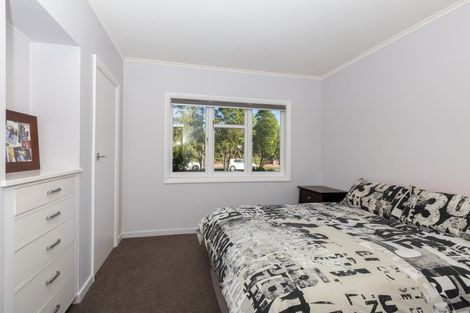 Photo of property in 21 Weir Place, Hoon Hay, Christchurch, 8025