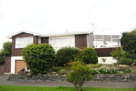 Photo of property in 6 Estuary Crescent, Fairfield, Dunedin, 9018