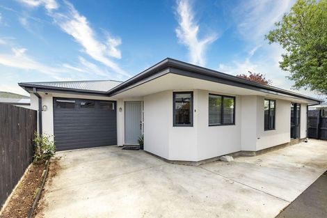 Photo of property in 2/178 Bowhill Road, New Brighton, Christchurch, 8083