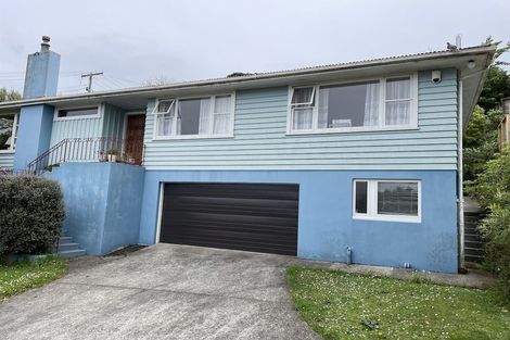 Photo of property in 1 Kohima Drive, Khandallah, Wellington, 6035