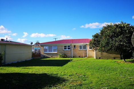 Photo of property in 24 Liston Crescent, Hillcrest, Hamilton, 3216