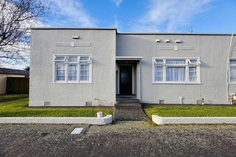 Photo of property in 29-31 Rangitira Avenue, Palmerston North, 4414