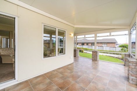 Photo of property in 1 Silkwood Place, Fitzherbert, Palmerston North, 4410