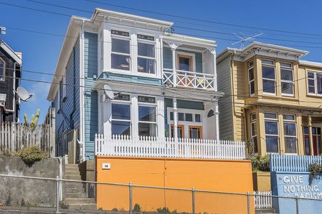 Photo of property in 96 Pirie Street, Mount Victoria, Wellington, 6011