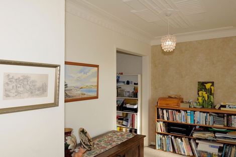 Photo of property in 61 Rhodes Street, Waimate, 7924