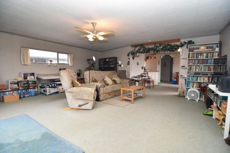 Photo of property in 38 Philip Street, Carterton, 5713