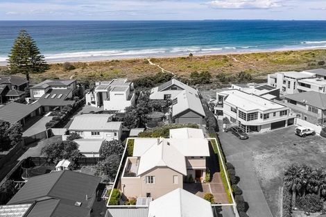 Photo of property in 215b Oceanbeach Road, Mount Maunganui, 3116