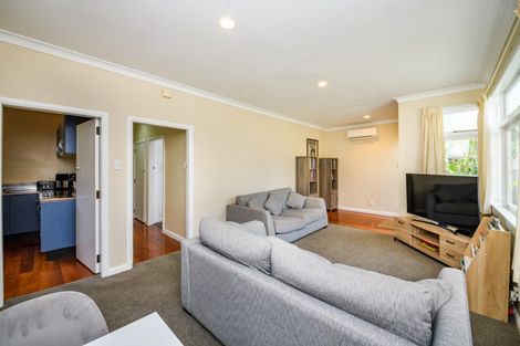 Photo of property in 2/281 Park Road, Hokowhitu, Palmerston North, 4410