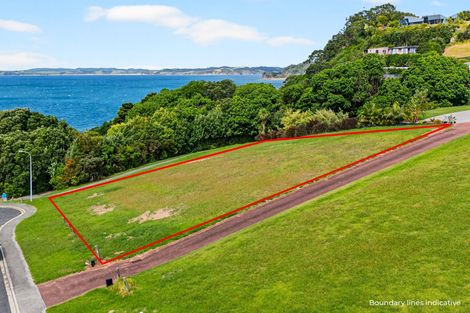 Photo of property in 42 Wonderview Road, Leigh, 0985