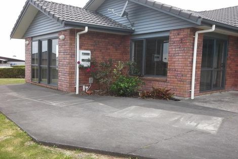 Photo of property in 5 Northpoint Way, Bell Block, New Plymouth, 4312
