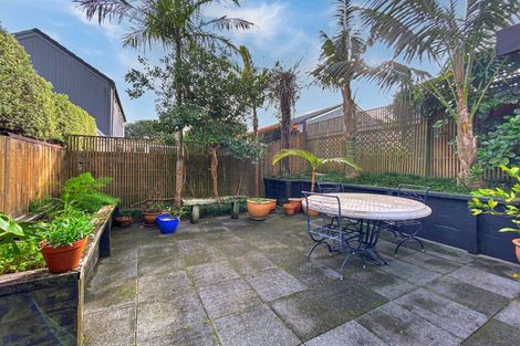 Photo of property in 7 Pohutukawa Place, Ellerslie, Auckland, 1051