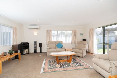 Photo of property in 26 Admiral Crescent, Flagstaff, Hamilton, 3210