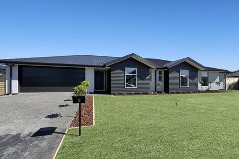 Photo of property in 30 Kahurangi Road, Halswell, Christchurch, 8025