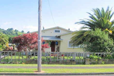 Photo of property in 33 Taumarunui Street, Taumarunui, 3920
