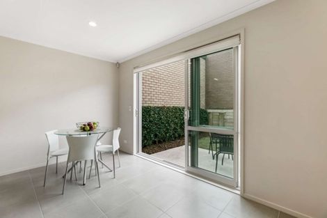 Photo of property in 17 Akeake Lane, Manurewa, Auckland, 2102