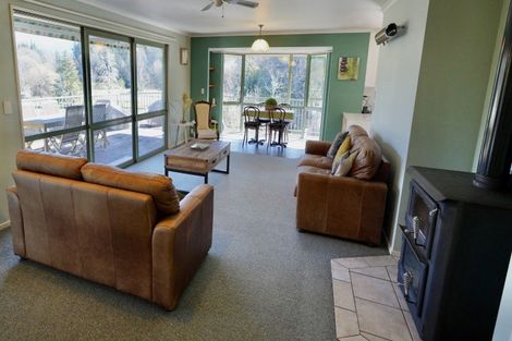 Photo of property in 916 Waiwhero Road, Ngatimoti, Motueka, 7196