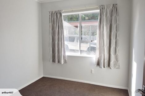 Photo of property in 3/11 Alston Avenue, Kelston, Auckland, 0602