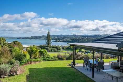 Photo of property in 31 Muritai Road, Parua Bay, Whangarei, 0174
