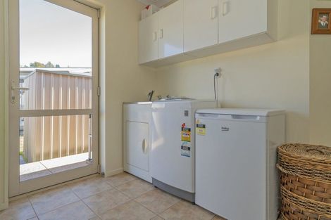 Photo of property in 38 Motukorure Parade, Cooks Beach, Whitianga, 3591