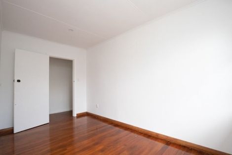 Photo of property in 30 Pipiroa Road, Ngatea, 3503