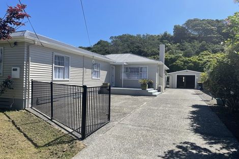 Photo of property in 64 Dover Road, Wainuiomata, Lower Hutt, 5014