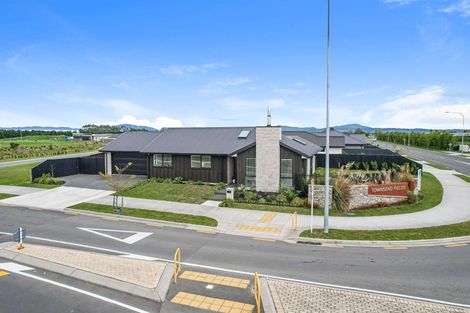 Photo of property in 18 Goldie Drive, Rangiora, 7400
